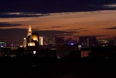 Город