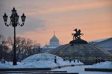 Вечер в столице