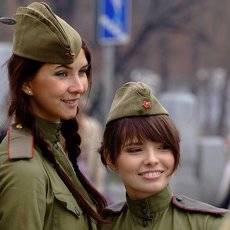 Фронтовые подружки