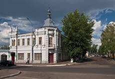 Уездный городок...