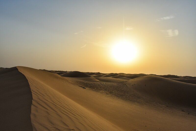 Abu dhabi desert