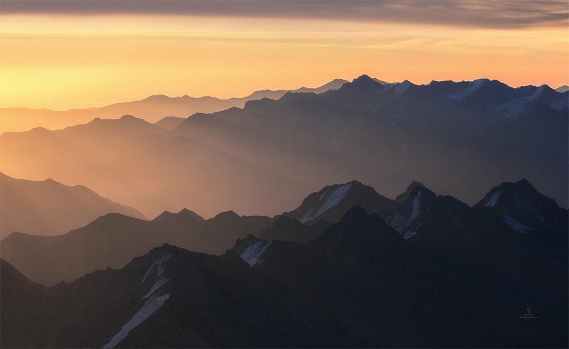 Свет Кавказских гор
