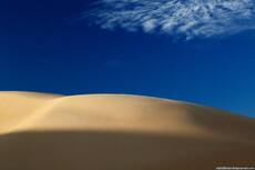 sandy minimalism