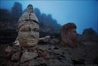 Каменные головы Немрут Даг