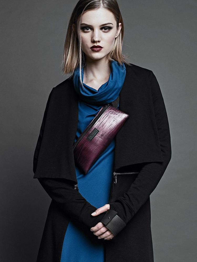 Photo: Roman Labasta
Stylist: Alyona Filippova
MUA: Olga Romanova
Hair: July Smolina
Model: Dasha Viryasova
Model: Masha Touch

#romanlabasta