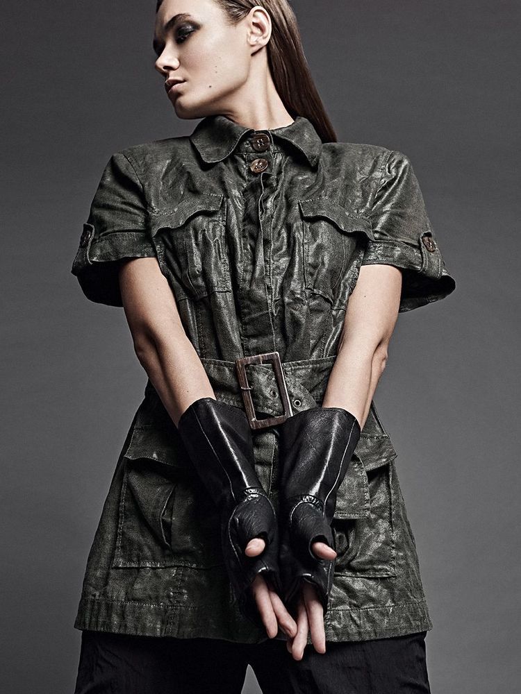 Photo: Roman Labasta
Stylist: Alyona Filippova
MUA: Olga Romanova
Hair: July Smolina
Model: Dasha Viryasova
Model: Masha Touch

#romanlabasta