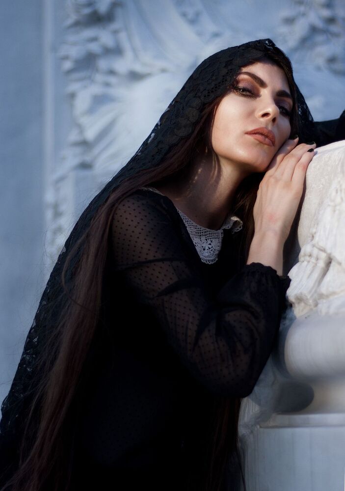 Widow