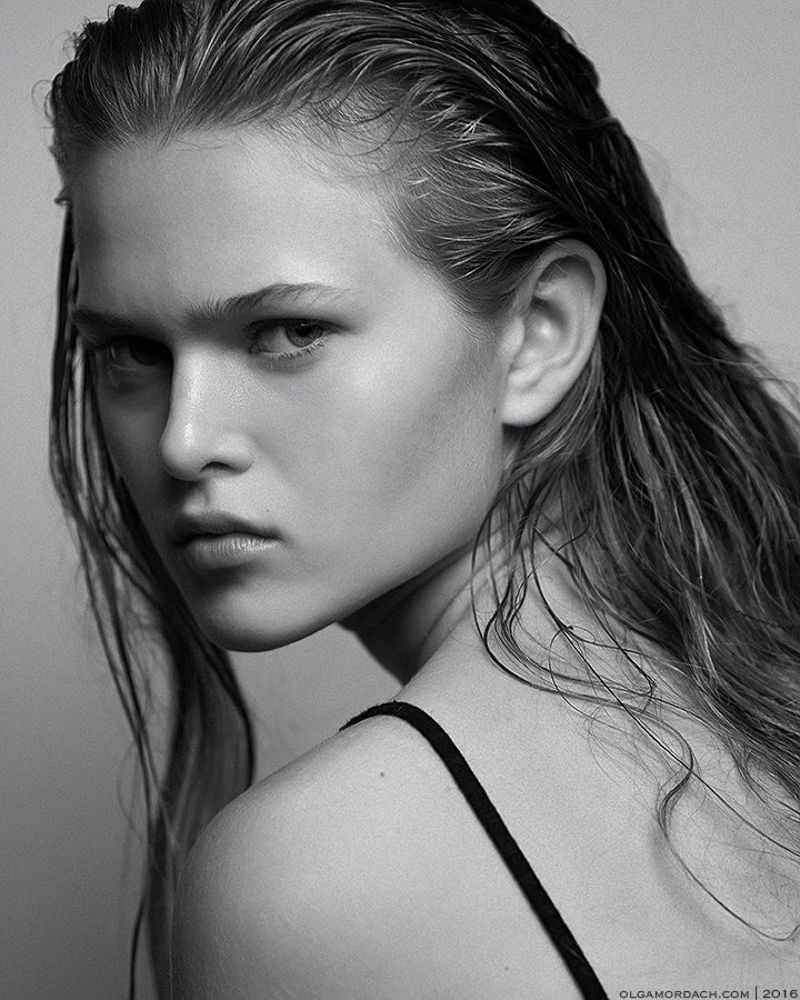 Kristina / AVANT
