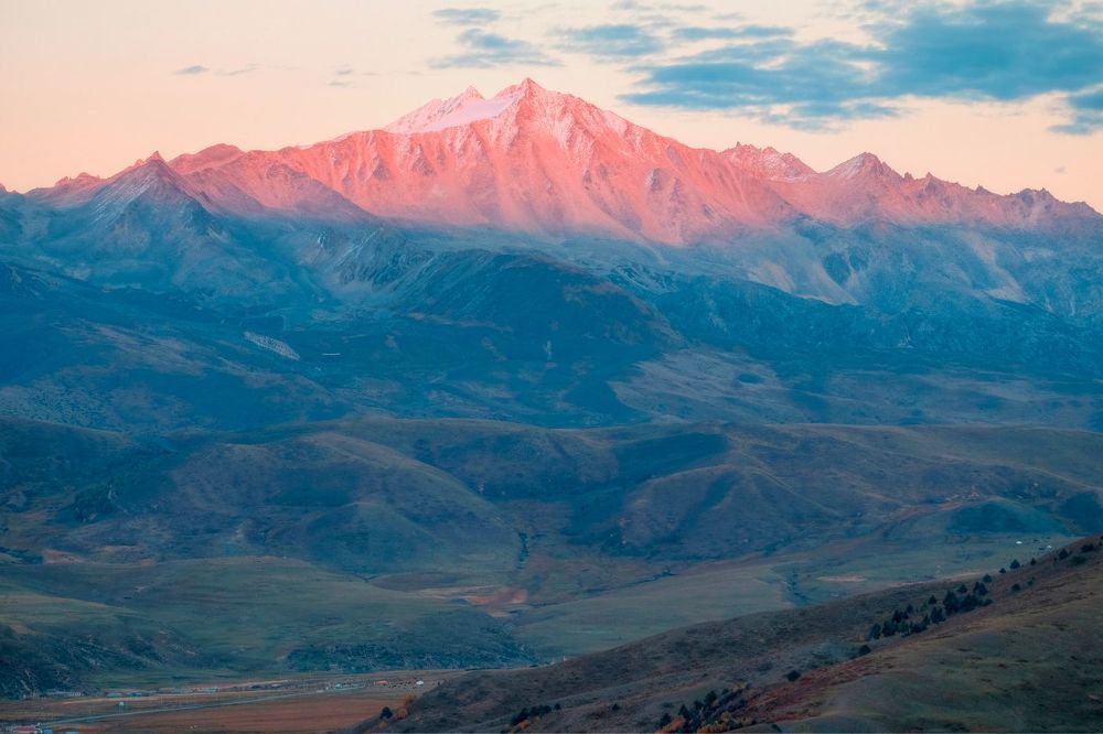 Китай, Тагонг Tagong (塔公), так же известный как Lhagang 
(ལྷ་སྒང་)