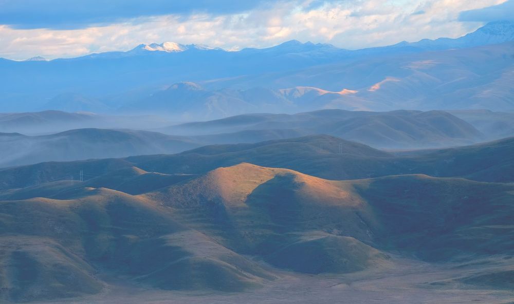Китай, Тагонг Tagong (塔公), так же известный как Lhagang 
(ལྷ་སྒང་)