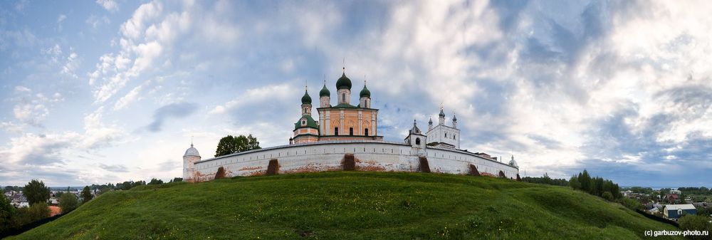 Успенский Горицкий монастырь