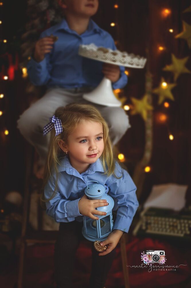 CHRISTMAS TIME