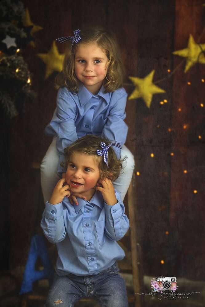 CHRISTMAS TIME