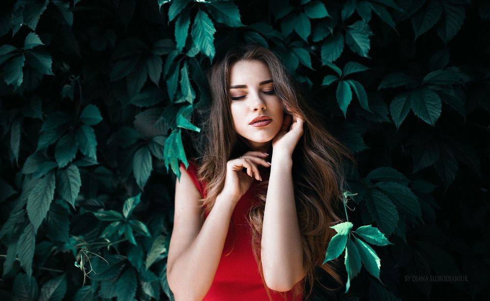 Lady in red