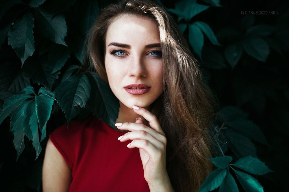 Lady in red