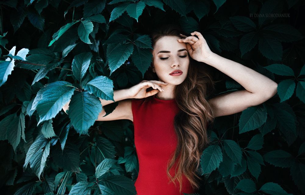 Lady in red