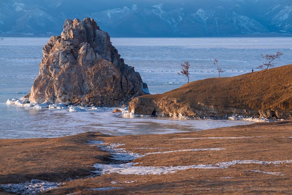 Скалы Байкала
