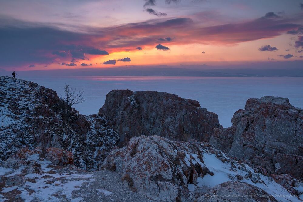 Скалы Байкала
