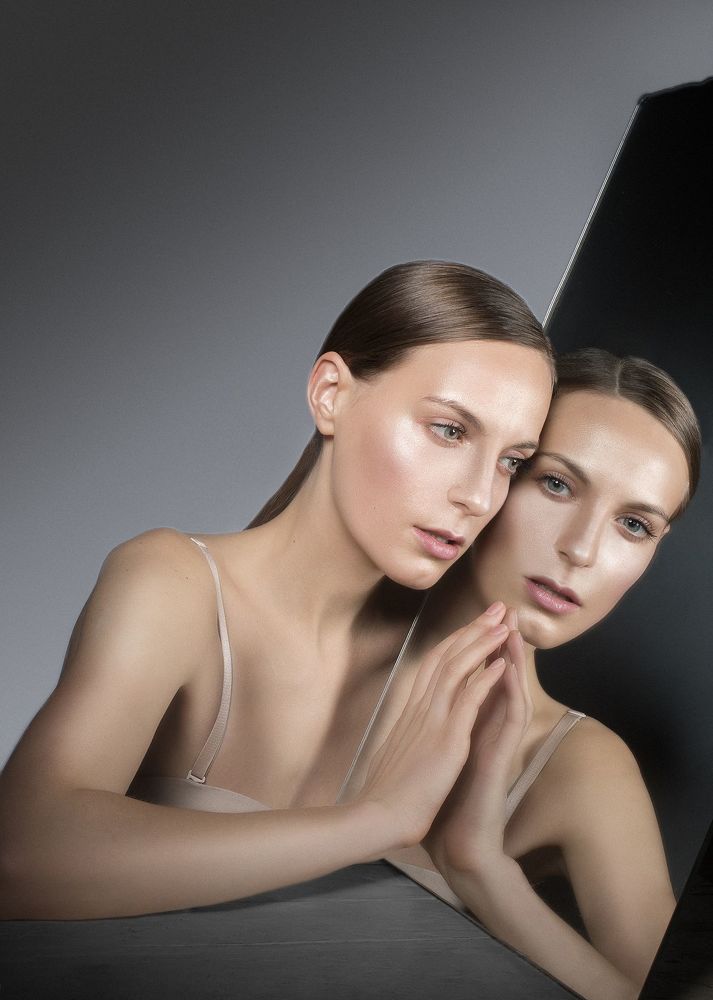 mirror