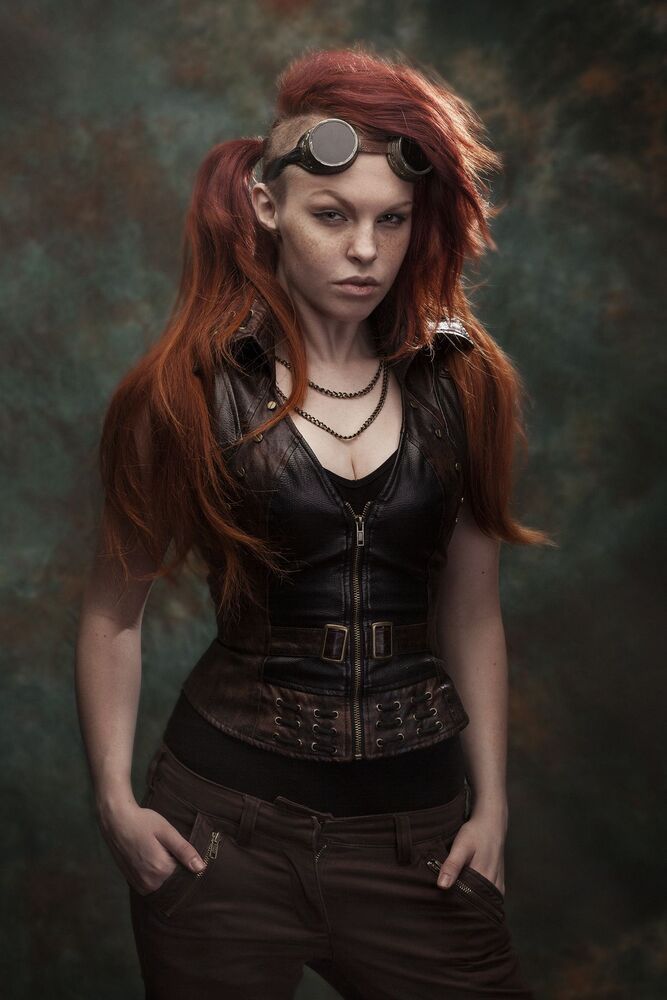 Steampunk girl