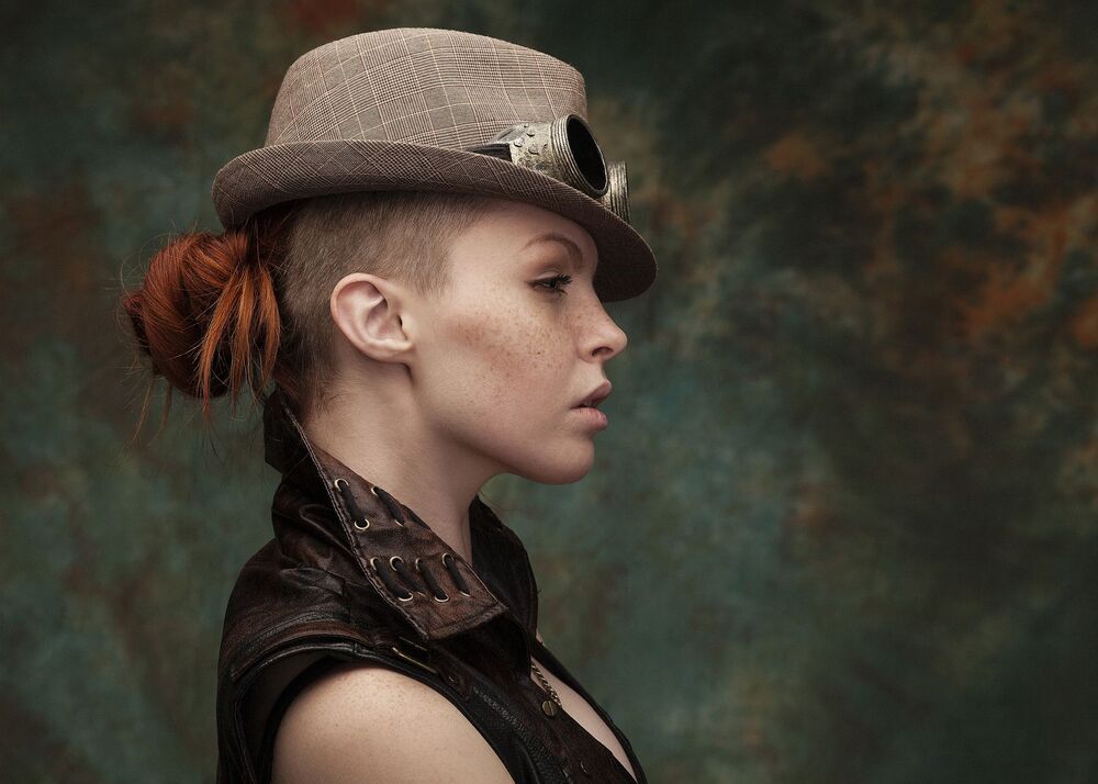Steampunk girl
