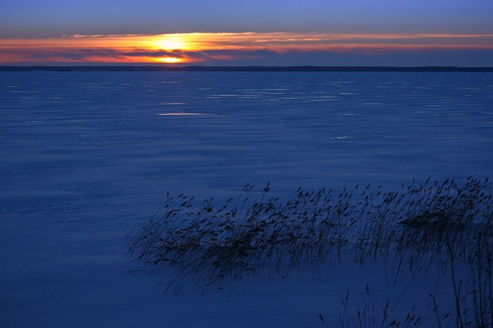 Морозное утро на Жижицком озере