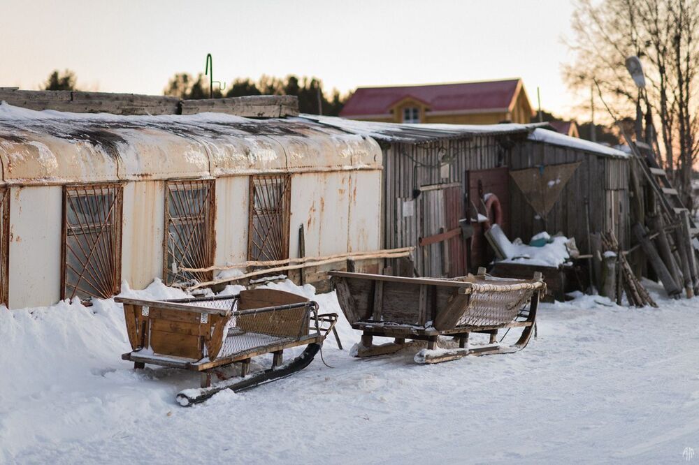 На границе ночи