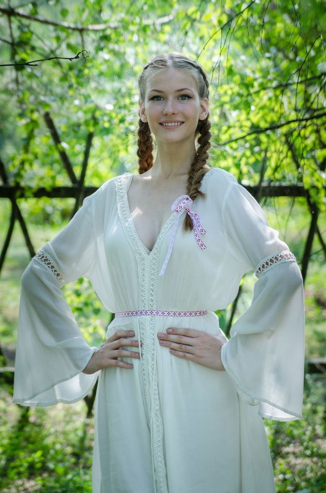 Полина