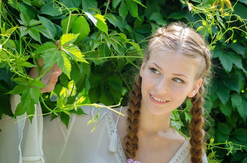 Полина