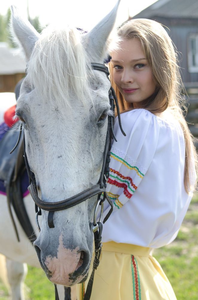 Дина