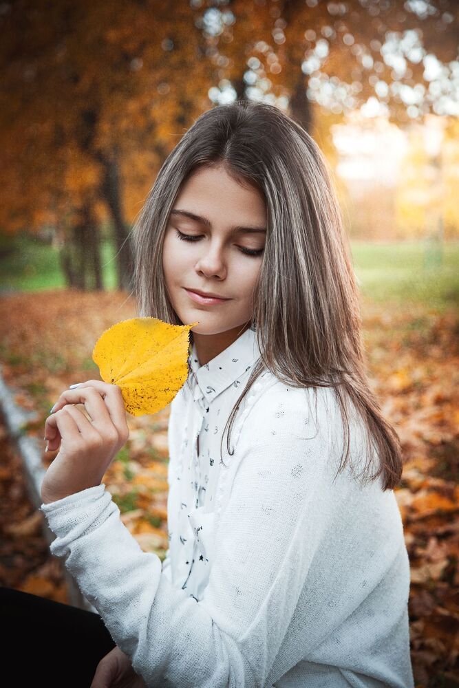 AUTUMN DAY