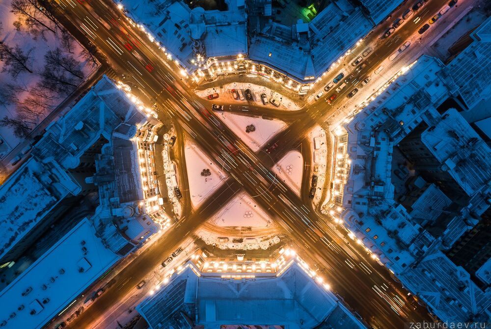 Австрийская площадь