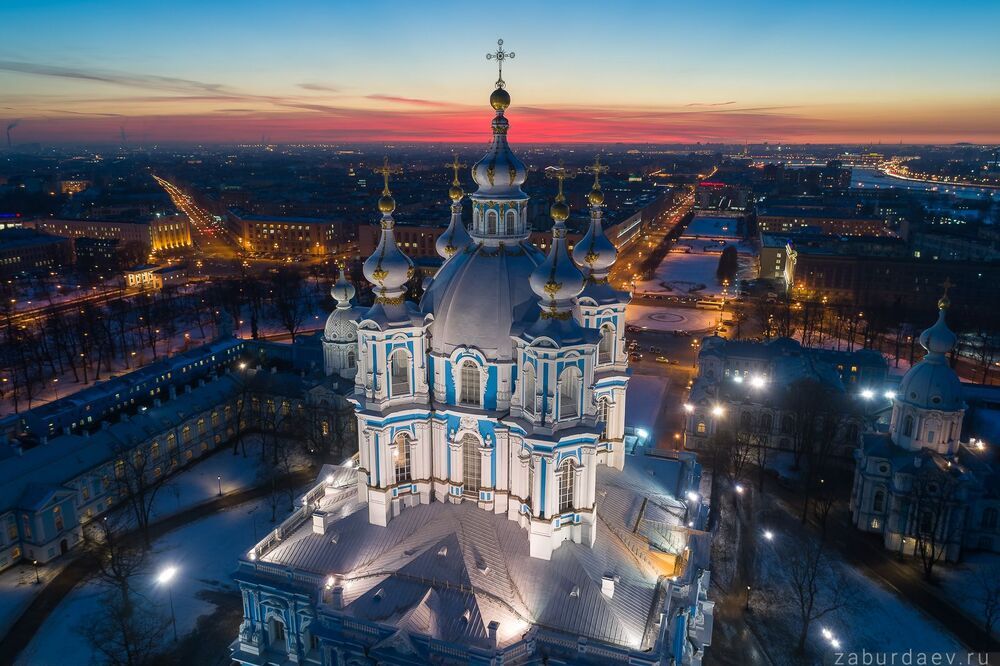 Смольный собор