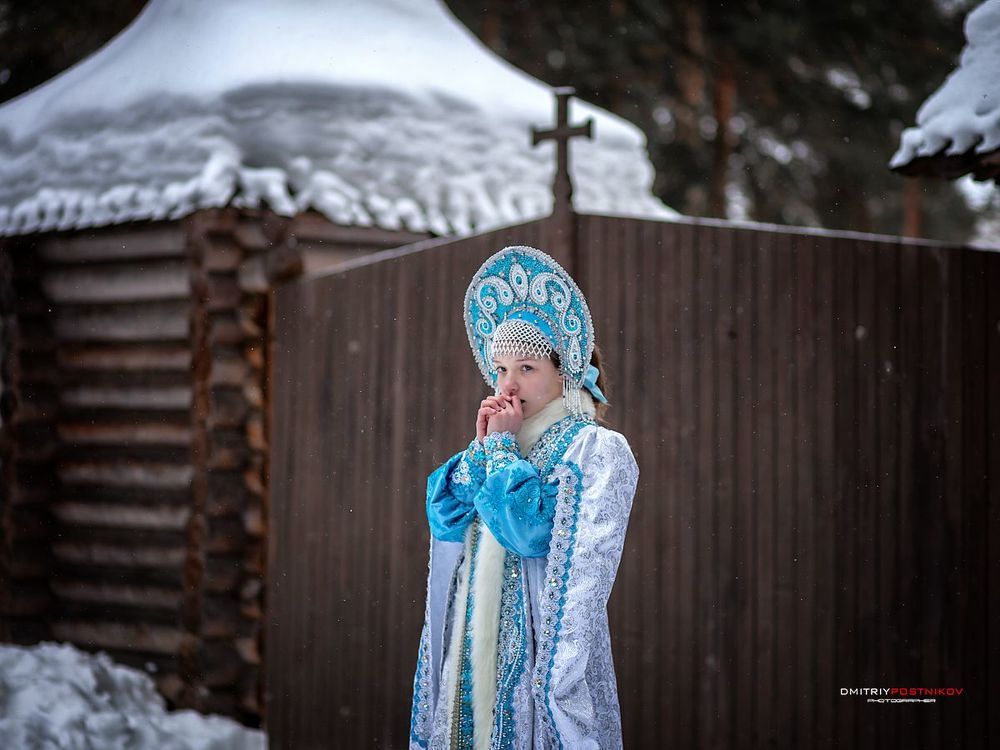 Жила-была снегурочка...