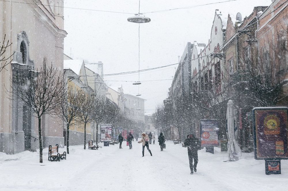 снегопад в Ужгороде