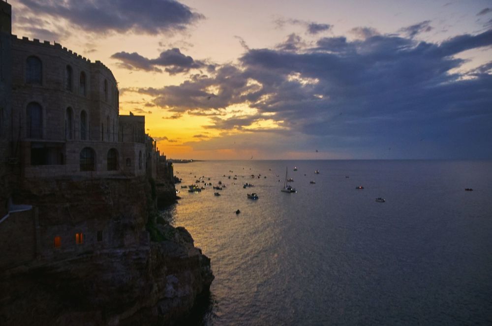 Возвращение домой. Polignano-a-mare