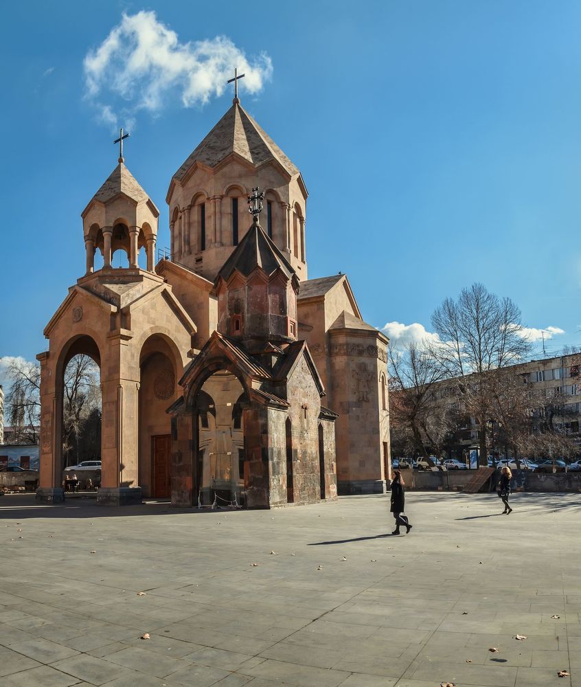Церковь Святой Богоматери Катогике.