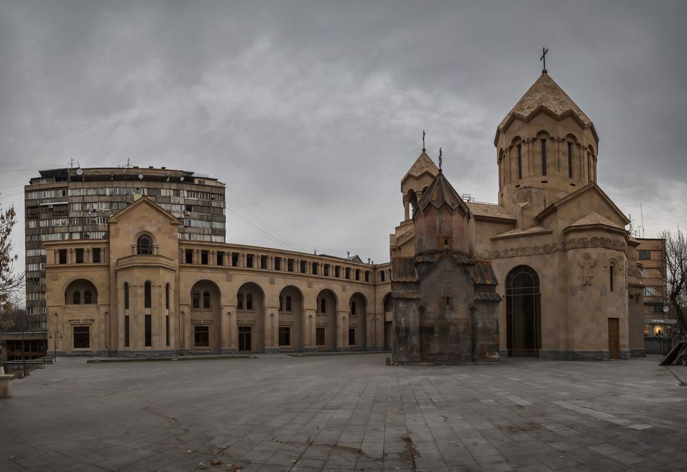 Церковь Святой Богоматери Катогике.