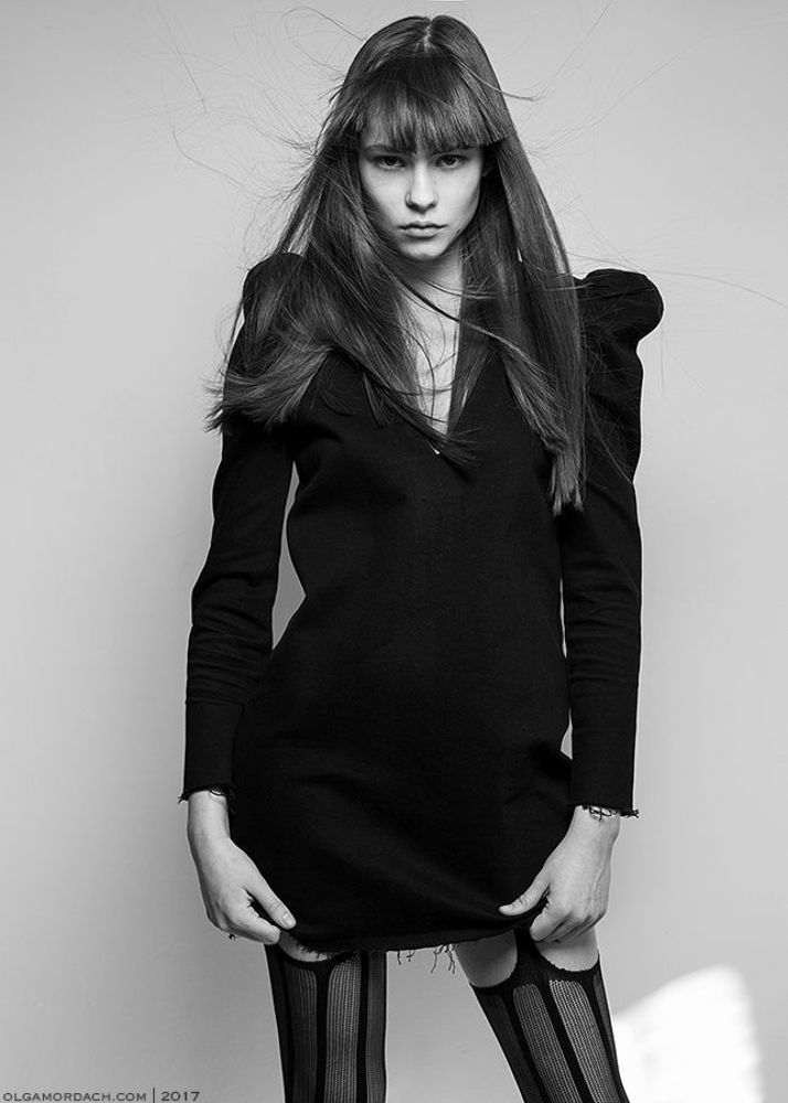 Zhenya/ I-model