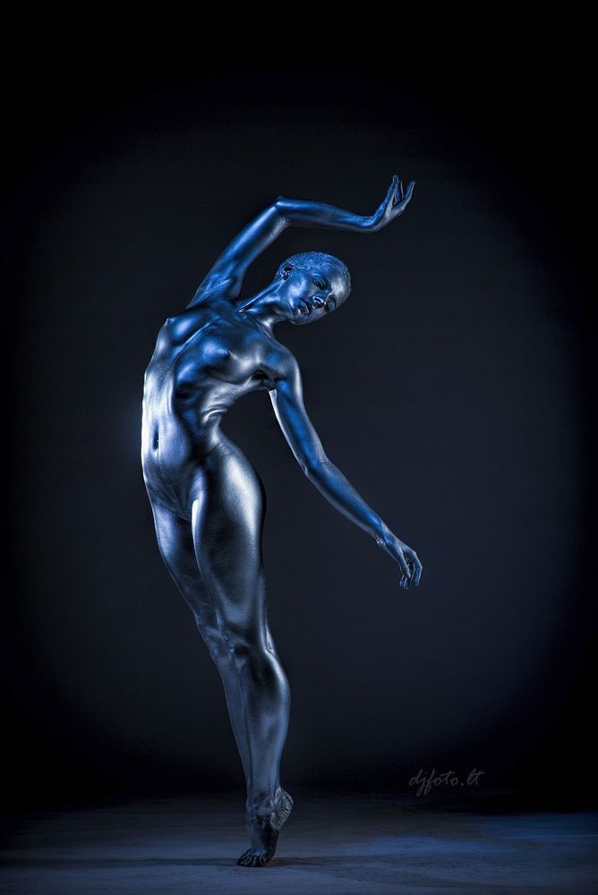 Some pictures from different projects - water, metallography and dynamic powder