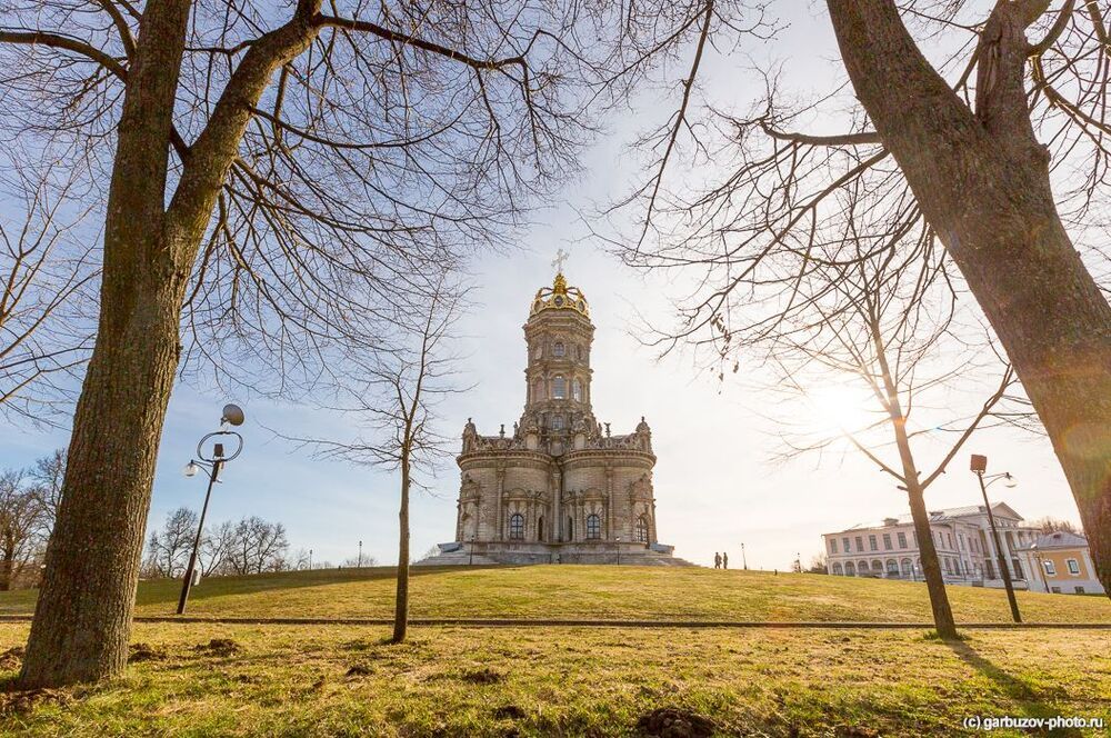 Королева церквей в Дубровицах