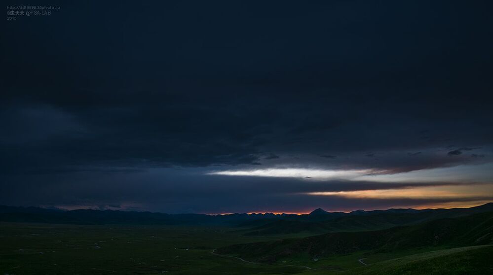 &nbsp;степной&nbsp;&nbsp;пейзаж&nbsp; 草原的风景