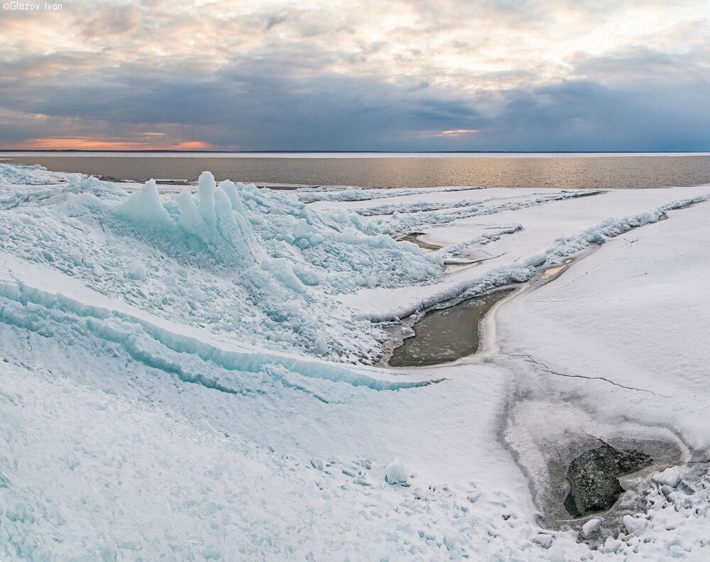 льды Нижегородской ГЭС