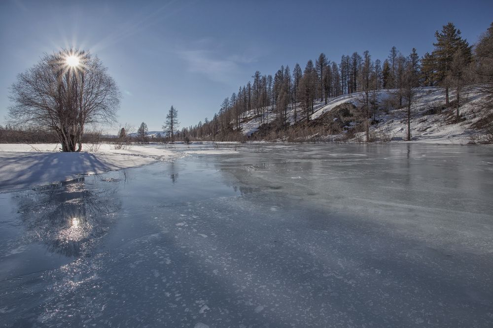 Ледяной апрель