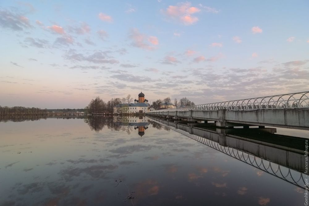 Апрельский вечер на Введенском озере