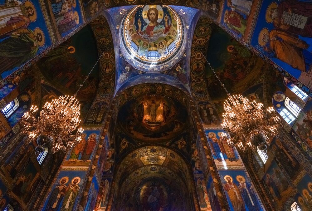 В питерских храмах