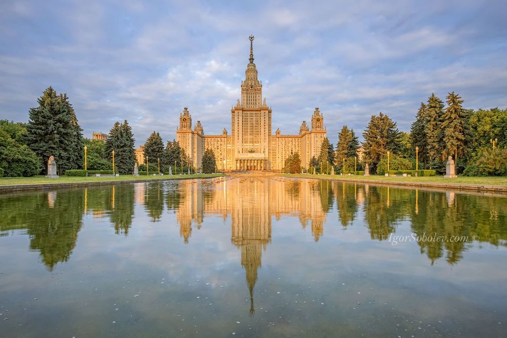 В первых лучах солнца