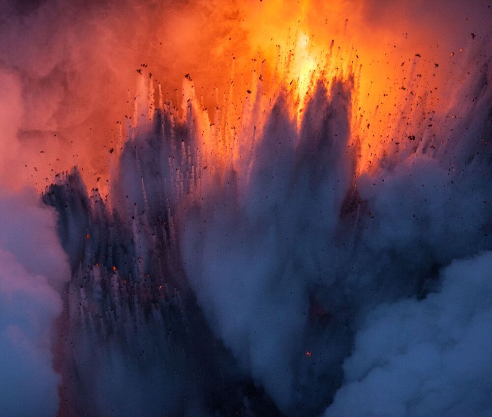 LAVA
