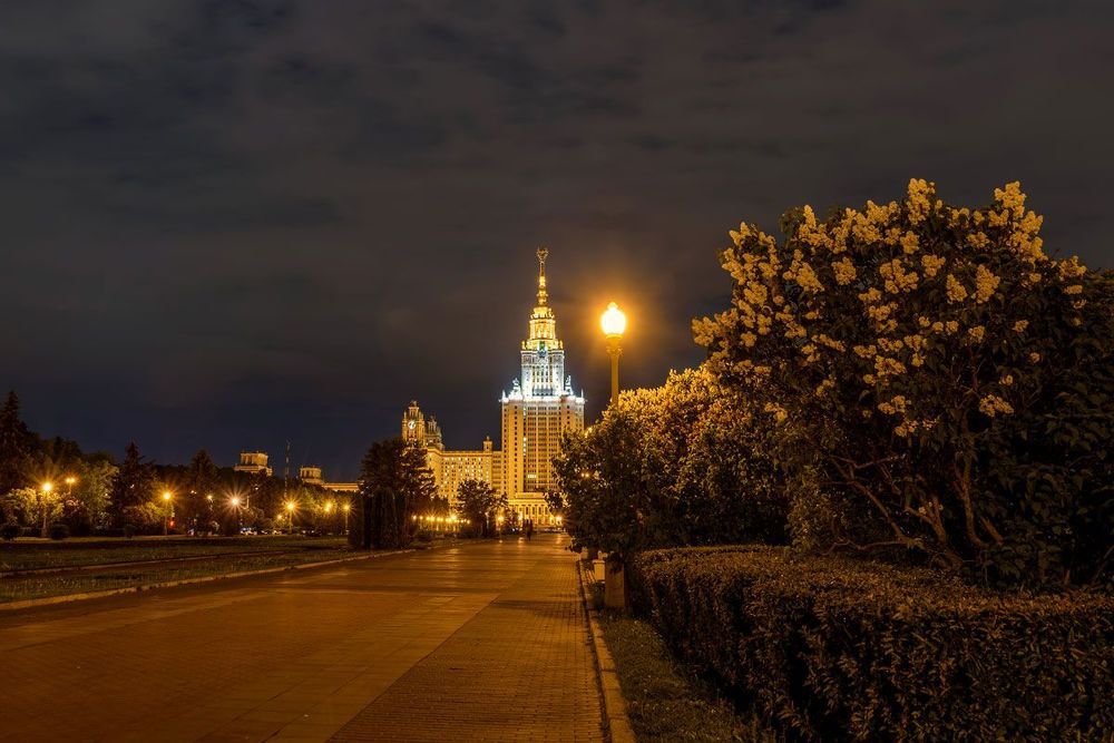 Ночная Москва. МГУ.