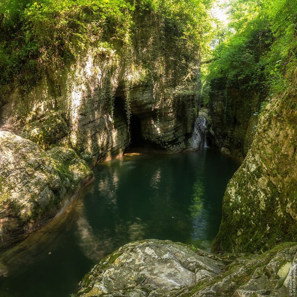 Агурские водопады